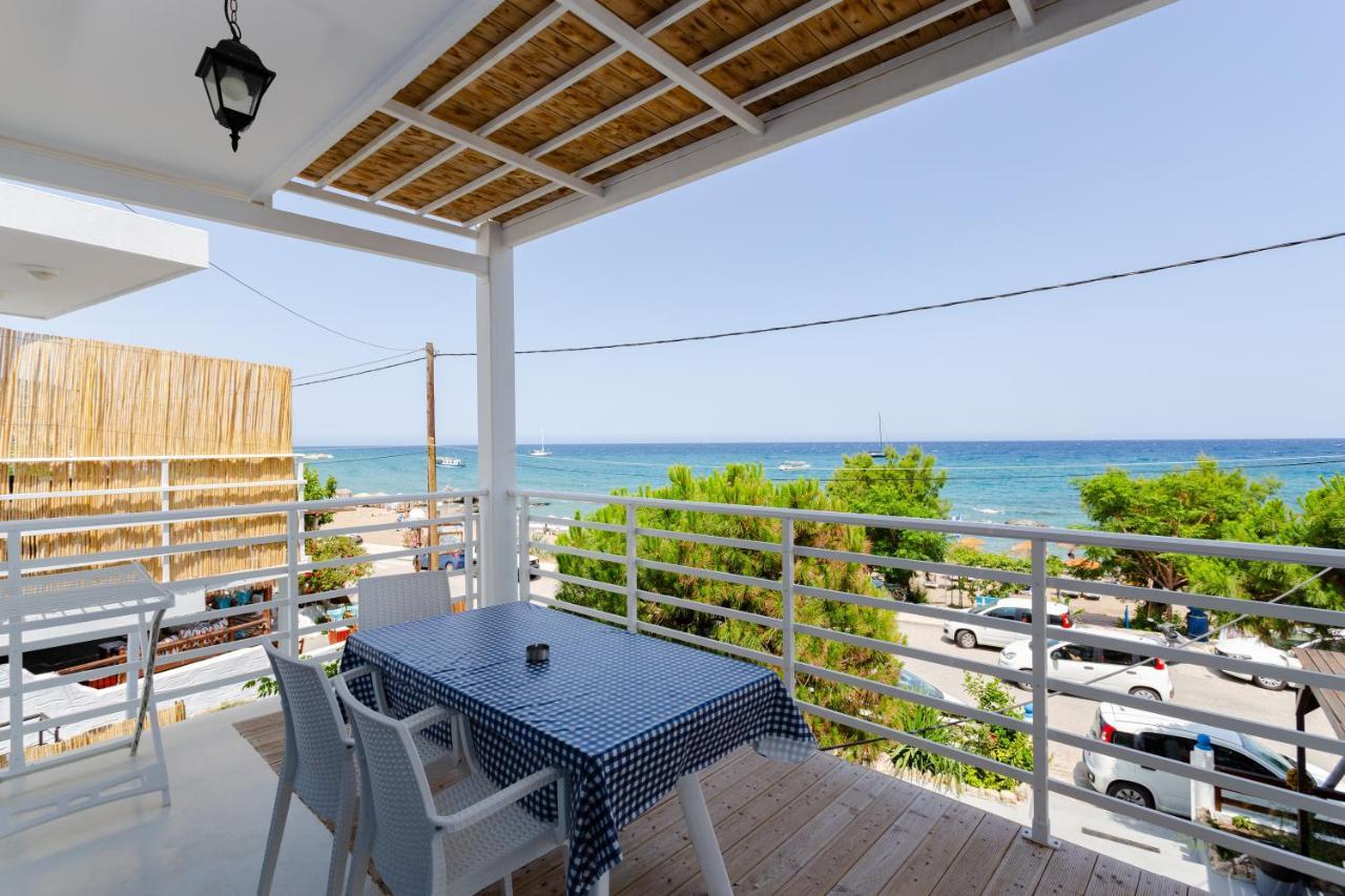 George Suites Stegna Arhángelosz Kültér fotó