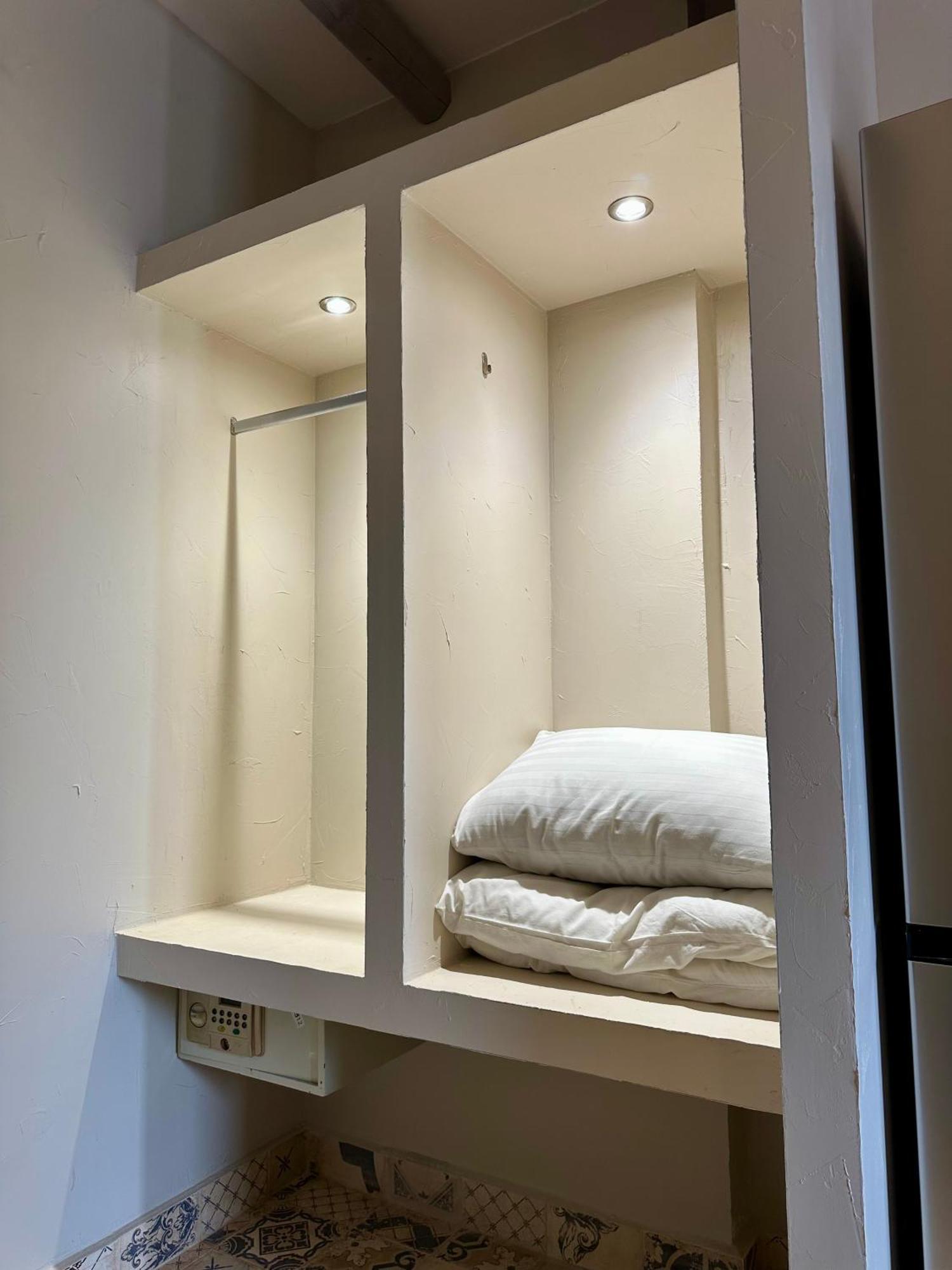 George Suites Stegna Arhángelosz Kültér fotó