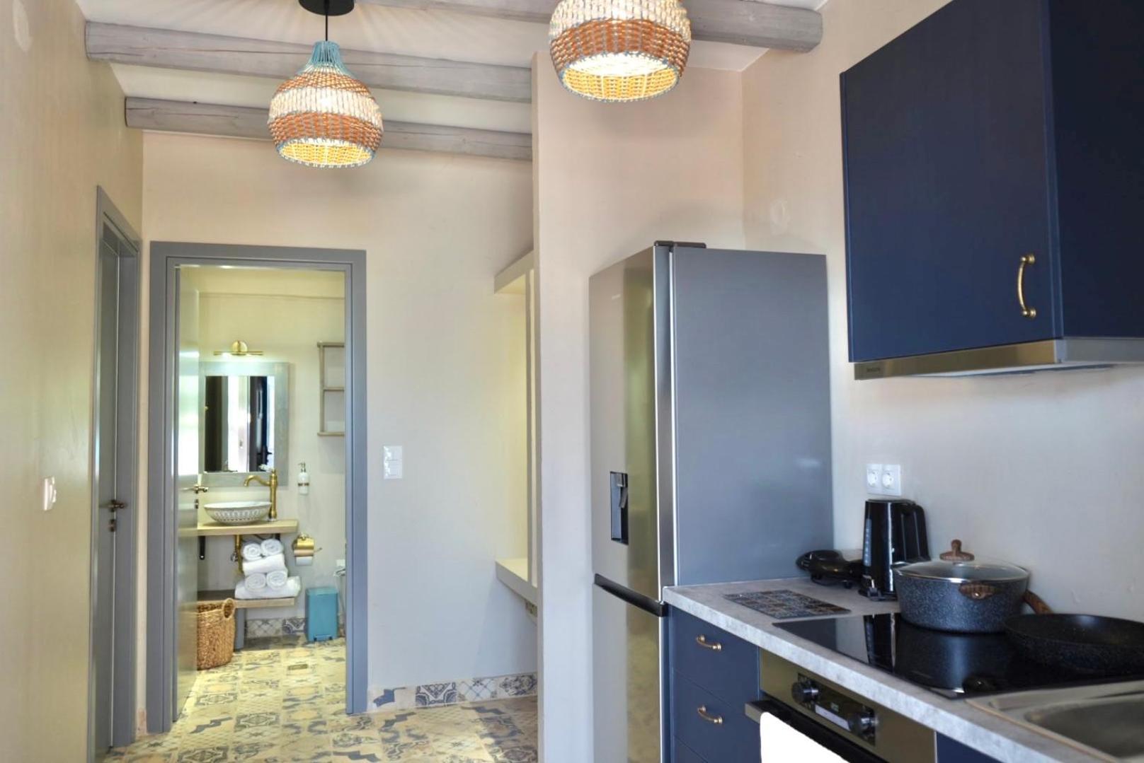 George Suites Stegna Arhángelosz Kültér fotó