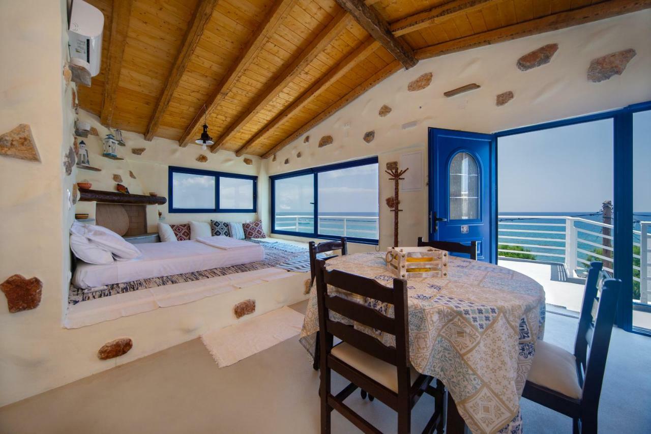 George Suites Stegna Arhángelosz Kültér fotó
