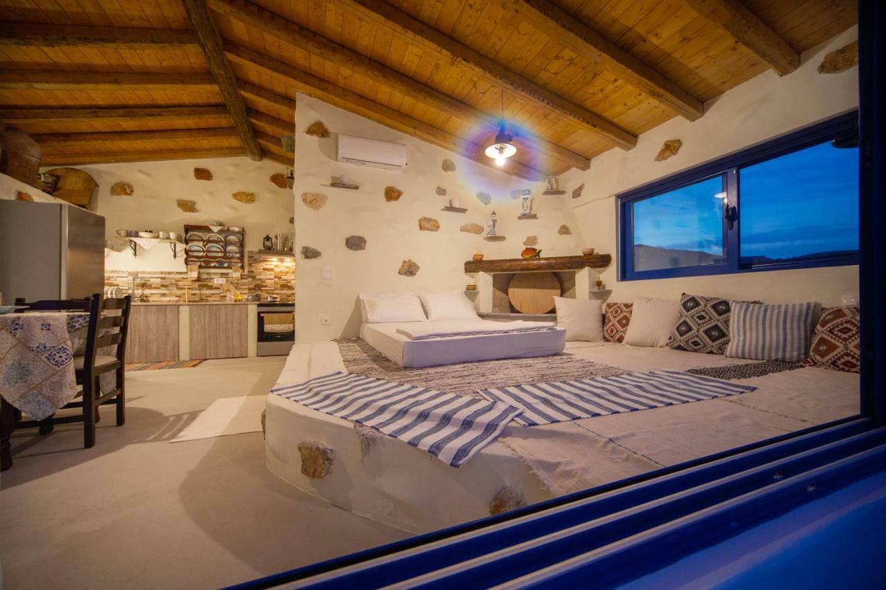 George Suites Stegna Arhángelosz Kültér fotó