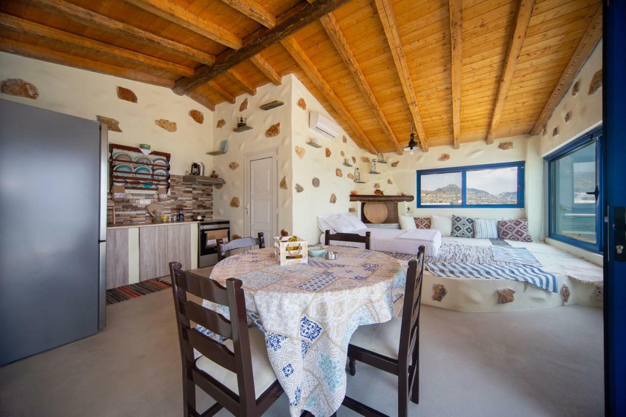 George Suites Stegna Arhángelosz Kültér fotó